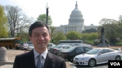 贺卫方2006年在华盛顿留影 (美国之音记者致远拍摄)