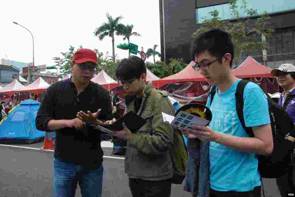A smiling sunflower in a field in Tokyo, Japan