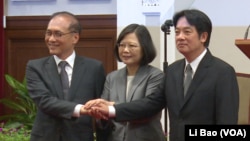 台灣總統蔡英文任命賴清德（右）為台灣行政院長。（2017年9月5日） 