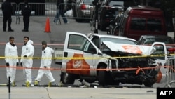 2017-yil, 1-noyabr: Sayfullo Soyipov ijaraga olingan yuk mashinasini odamlar ustiga haydab, 8 kishini o’ldirgan, 20 ga yaqin odamni jarohatlagan, keyin Bruklin ko’prigi tomon harakatlangan