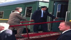 金正日乘坐裝甲防彈列車星期二訪問布里亞特共和國首府烏蘭烏德市