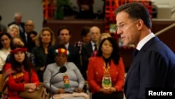 荷兰首相吕特就荷兰奴隶制历史发表讲话。（2022年12月19日）