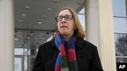 Посол США в России Линн Трейси