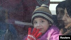 第一批人员撤离叙利亚反政府力量控制区（2016年12月15日）