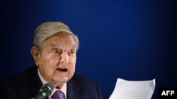 資料照： 美國投資家索羅斯2019年在瑞士達沃斯世界經濟論壇年上發言