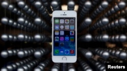 蘋果公司新推出iPhone 5S 產品