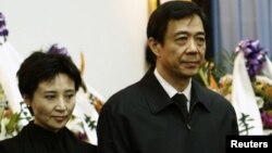 中共前政治精英﹐紅二代薄熙來與妻子谷開來。