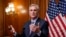 议长凯文·麦卡锡（Kevin McCarthy）2023年10月3日被众议院罢免后见记者。（美联社）