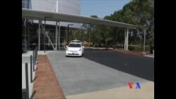 谷歌公司推出自动驾驶汽车