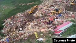 淪為廢墟的喇榮五明佛學院