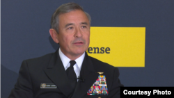 美軍太平洋司令部司令哈里斯2016年11月15日在華盛頓發表講話（美國之音黎堡攝）