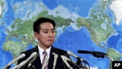 前原誠司乘飛機目視北方四島