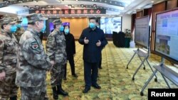 中共領導人習近平在武漢火神山醫院視察。（2020年3月10日） 