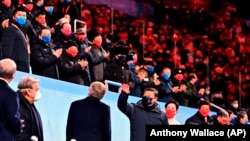 圖為習近平與各國到訪首腦參加2月4日的2022北京冬奧會開幕式。他隨後展開了緊鑼密鼓的外交活動。