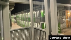 香港竹篙灣隔離營的環境 (照片由化名彭先生的受訪者提供)