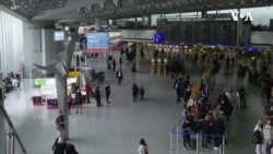 歐洲飛行禁令招致批評旅行計劃陷入混亂 (粵語)