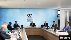 七国集团领导人2021年6月12日继续开会（路透社）