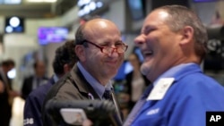 纽约股票交易所的交易员（2015年8月27日）