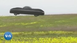 Démonstration d'un prototype de voiture volante