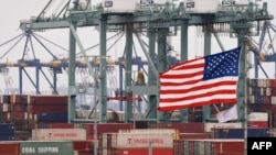 資料照片：美國加利福尼亞州長灘港口裝滿中國進口商品的集裝箱。 （2019年5月14日） 