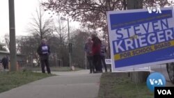 美國多個州在 2019年3月3日舉行關鍵的"超級星期二" 民主黨總統初選