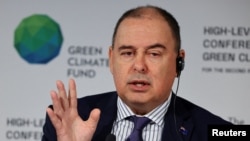 庫克群島總理馬克布朗訪問中國數日後，中國外交部星期四2月13日首次證實了這次訪問。