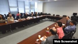 美國議員會見香港泛民議員（蘋果日報照片）