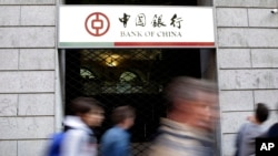 Gelombang besar menghantam pelabuhan akibat topan Hinnamnor di pulau Jeju, Korea Selatan. (Foto: Yonhap via Reuters)&nbsp;