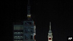 中國完成對接軌道運行航天器對接