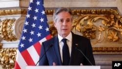 美國國務卿布林肯與法國外交部長塞茹內2024年4月2日在巴黎舉行聯合記者會。