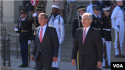 澳洲總理特恩布爾2016年9月22日訪問五角大樓 （美國之音黎堡攝）