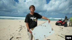 今年6月，在馬達加斯加島發現一塊懷疑是馬來西亞航空公司MH370航班的機身破件。