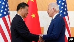 美國總統拜登與中國國家主席習近平2022年11月14日在印尼峇裡島舉行的G20峰會期間會晤。