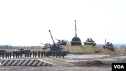 2014年莫斯科武器戰上俄羅斯展示軍力資料照。