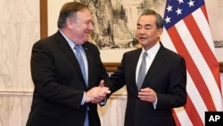 美國務卿蓬佩奧2018年10月8號與中國外長王毅會晤