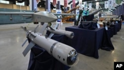 美國政府制裁涉嫌為伊朗無人機計畫提供支持的中國、俄羅斯和土耳其的四家公司及七位個人。（2023年8月23日）