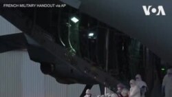 法國軍用飛機運送新冠病毒患者往各地醫院治療