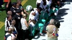 2017-09-25 美國之音視頻新聞: 美式足球球員集體抗議川普 (粵語)