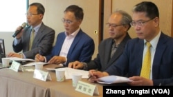 台灣兩岸政策協會發表最新民調記者會（美國之音張永泰拍攝）