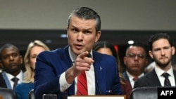 海格塞斯獲得參議院確認出任美國下一任國防部長。儘管具有爭議性，海格塞斯在先前的聽證會上逐一駁斥不當行為的指控。 (法新社：2025年1月14日)