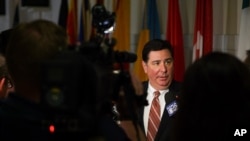 匹茲堡市長佩多圖在匹茲堡接受記者採訪（2017年6月2日）