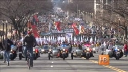 Противники абортов требуют пересмотра решения Верховного суда США