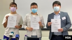 香港民意研究所9月3日公佈的民意調查顯示，只有4%的受訪者有經常討論和提及香港未來一年的三場選舉，包括9月19日的選委會選舉、12月的立法會選舉，以及明年3月的特首選舉 （美國之音湯惠芸）