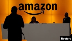 亞馬遜公司位於紐約曼哈頓辦公室的前台（2019年5月1日）。