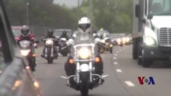 公路女“飙客”以车会友 不亦乐乎？