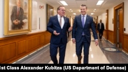 2025年7月14日，美国国防部长海格塞斯接待德国国防部长皮斯托利斯。