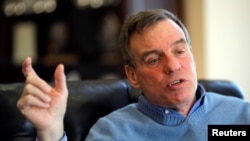 參議院情報委員會副主席馬克·沃納1月5日接受路透社採訪