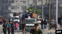 資料照片：加沙走廊的巴勒斯坦人正在逃離南部的拉法城。 （2024年5月12日）