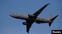 资料照片：美国海军的P-8A波塞冬巡逻机。