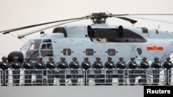 中国海军2009年4月23日在山东青岛举行国际阅舰式庆祝中国海军建军60周年。（资料照片）